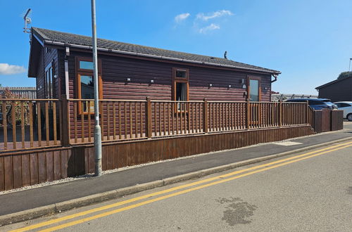 Photo 21 - Captivatingly Stunning 2-bed Cabin in Bridlington