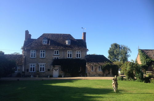 Photo 1 - Buscot Manor