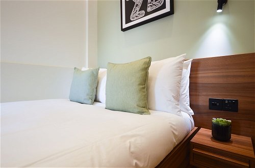 Photo 18 - Shepherds Bush Green Serviced Apartments by Concept Apartments