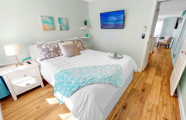 Modern Grove Duplex Unit B - Foto 5