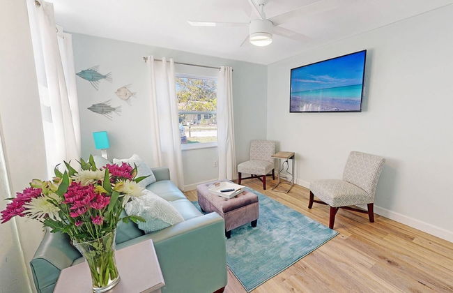 Modern Grove Duplex Unit B - Foto 12