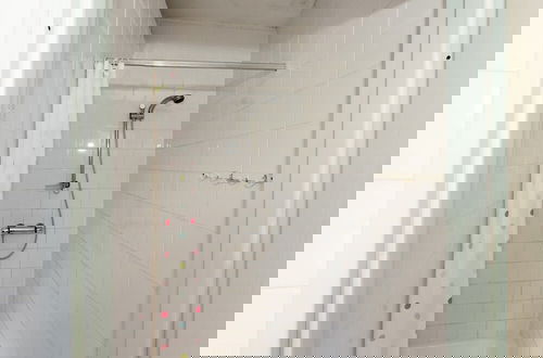 Foto 18 - The Architecture of a Re-examined School