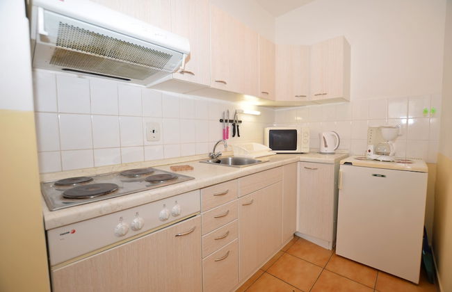 Beautiful Apartment in a Spa Resort, Only 2,5 km From the Jáchymov Chairlift - Keilberg - Foto 5