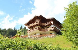 Photo 1 - Luxurious Apartment in Saalbach-hinterglemm Near Ski Area