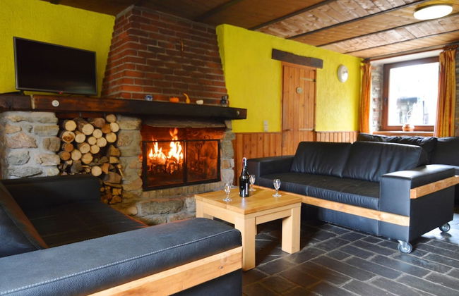 Quaint Cottage In Petite Langlire with Hot Tub - Foto 29