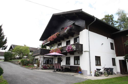 Photo 10 - Cozy Apartment in Niedernsill With Garden