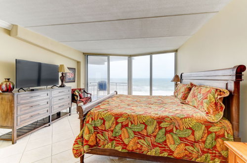 Foto 3 - Surfside Condo 503 by Vtrips