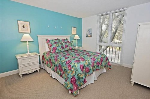 Photo 2 - 880 Ketch Court at The Sea Pines Resort