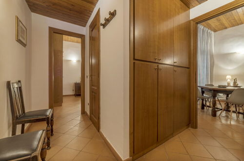 Photo 22 - Villa Borghese Roomy Flat