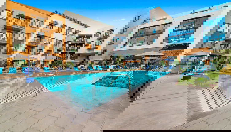 Photo 1 - Global Luxury Suites in Menlo Park