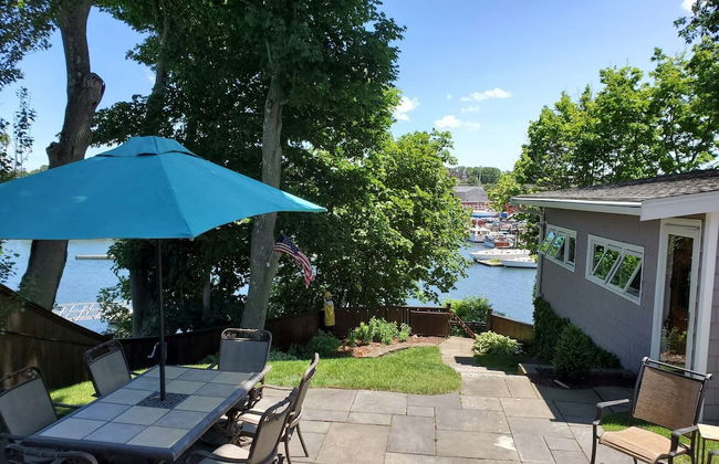 Riverside Retreat - Photo 36
