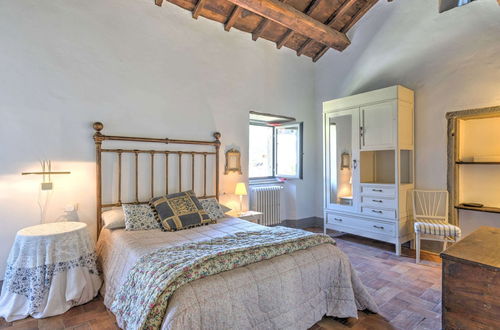 Photo 2 - Comfortable Home in San Godenzo near Lake