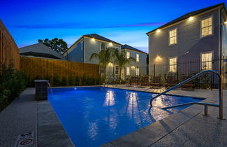 Photo 1 - 5 Bedroom Apartment near French Quarter by Hosteeva