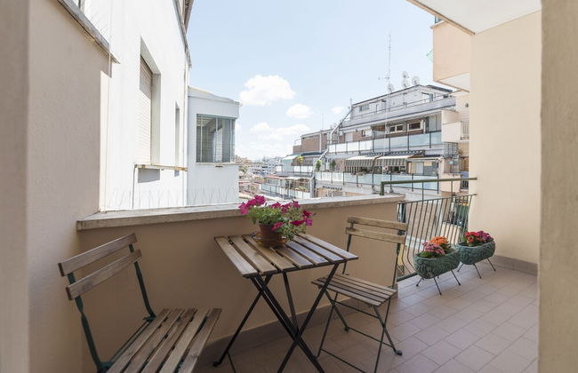 San Giovanni Apartment with Balcony - Foto 20