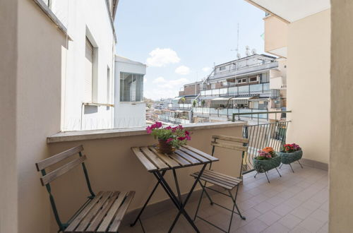 Photo 20 - San Giovanni Apartment with Balcony