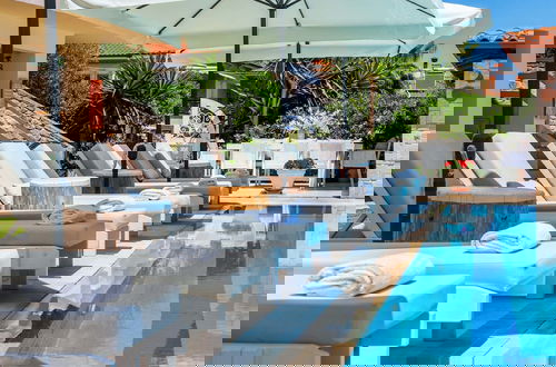 Photo 1 - Hesperides Hotel