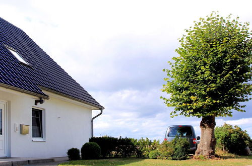 Photo 1 - Endearing Apartment in Insel Poel With Sauna