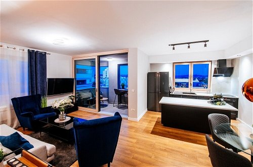 Photo 22 - Penthouse Luxury Suite