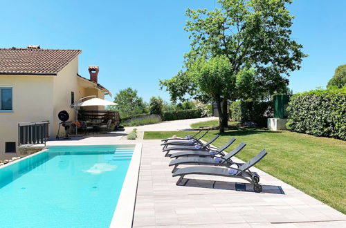 Photo 16 - Holiday Home with pool and garden