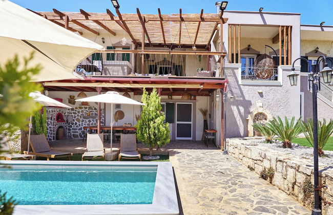 Villa Fisi 1 - Pool, Hot Tub & Mountain View - Photo 46