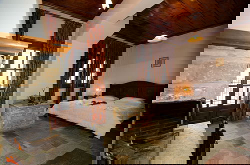 Photo 11 - Atrapos Hotel