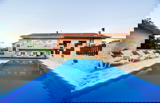 Photo 1 - Spacious Apartment With Private Pool