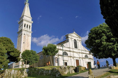 Photo 25 - Comfortable Chalet With 2 Bathrooms Near Rovinj