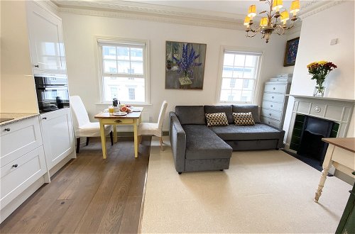 Photo 44 - Stylish Apartments in Pimlico