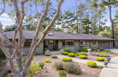 Photo 46 - Lx47: Pebble Garden Retreat Home With Modern Kitchen