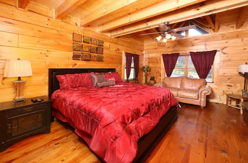 Foto 4 - Southern Hospitality - Two Bedroom Cabin