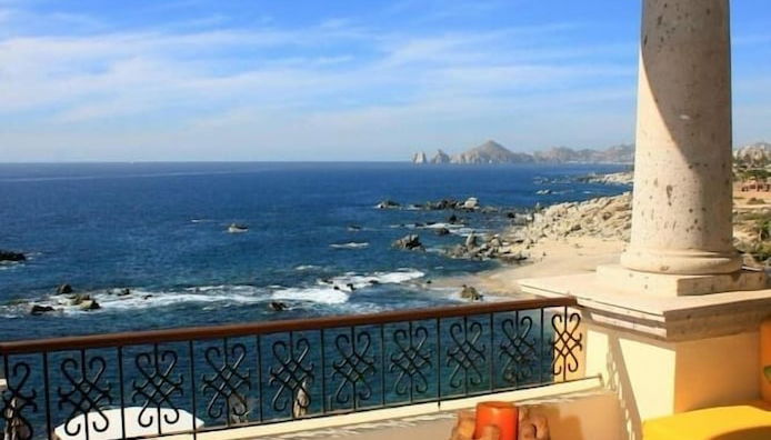 Photo 1 - Best 2 BR Apartment in Cabo San Lucas