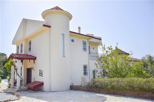 Foto 15 - Villa Paradise by Turkish Lettings