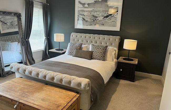 Luxurious Victorian Villa With Parking, Sleeps six - Foto 1