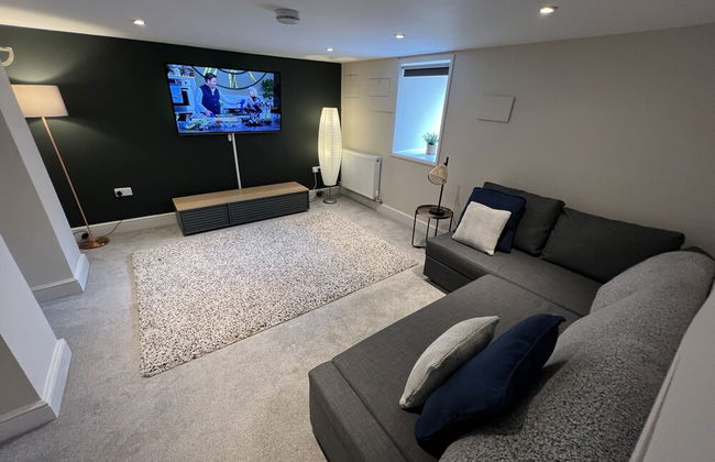 Luxurious Victorian Villa With Parking, Sleeps six - Foto 28