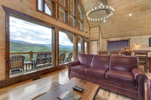 Photo 21 - Splashtastic View Lodge by Jackson Mountain Rentals
