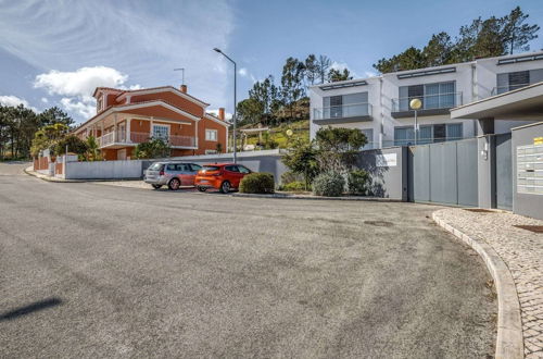 Photo 39 - Modern Holiday Home in Salir do Porto With Swimming Pool