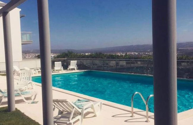 Modern Villa With Pool and Barbecue - Photo 54