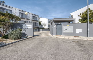 Photo 2 - Modern Holiday Home in Salir do Porto With Swimming Pool