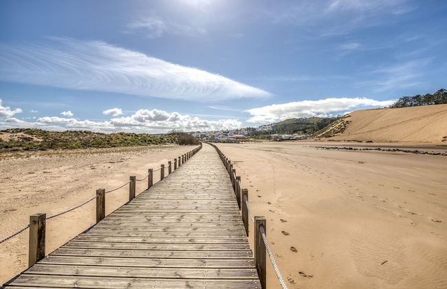 Modern Villa With Pool and Barbecue - Photo 62