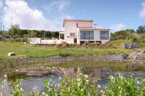 Foto 26 - Attractive Villa in Caldas da Rainha With a Terrace and bbq