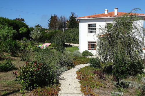 Photo 26 - Villa a Caldas da Rainha Avec Terrasse et Barbecue