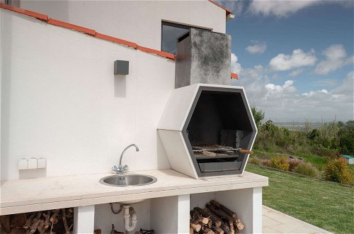Photo 13 - Villa a Caldas da Rainha Avec Terrasse et Barbecue