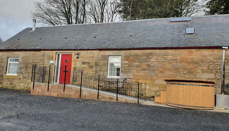 Photo 1 - Inviting 2-bed Barn With hot tub Near Muirkirk