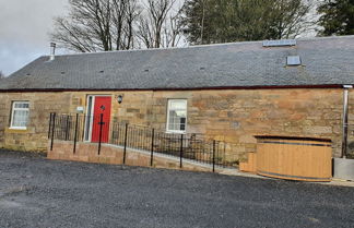 Photo 1 - Inviting 2-bed Barn With hot tub Near Muirkirk