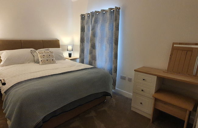 Inviting 2-bed Barn With hot tub Near Muirkirk - Photo 3