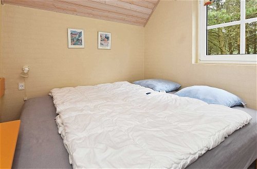 Foto 5 - 8 Person Holiday Home in Norre Nebel