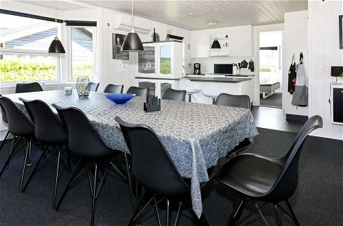 Foto 9 - Alluring Holiday Home in Hadsund near Sea
