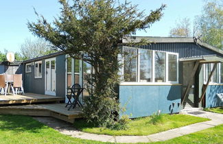 Photo 1 - 4 Person Holiday Home in Broager