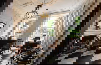 Photo 2 - Regency House