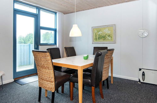 Photo 9 - 6 Person Holiday Home in Hvide Sande